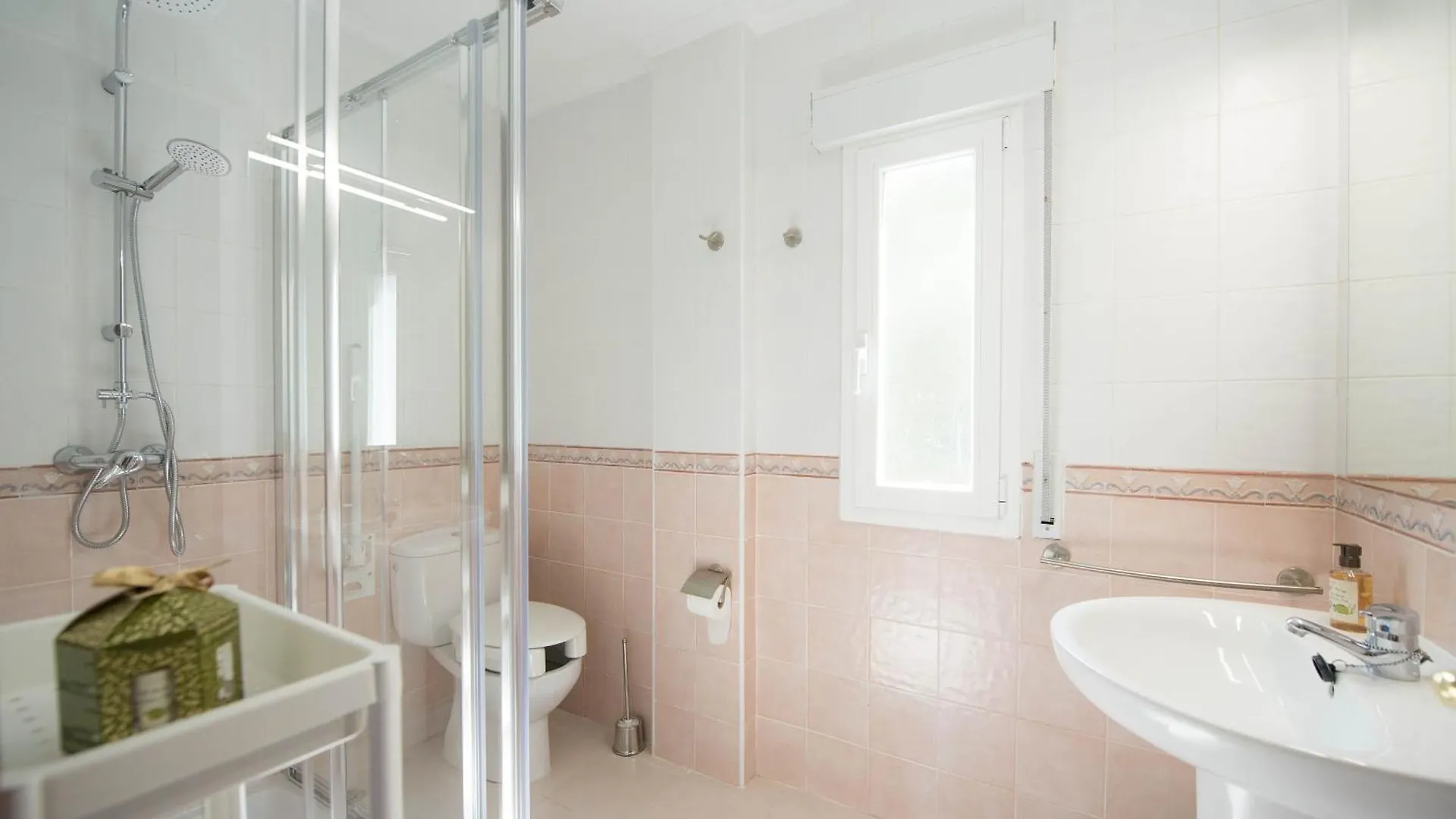 Bizkar Bare Villa Sopuerta 0*,